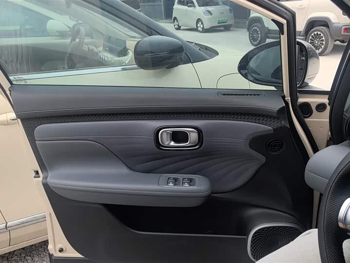 GAC Aion UT 2025 2025款 330星辉版