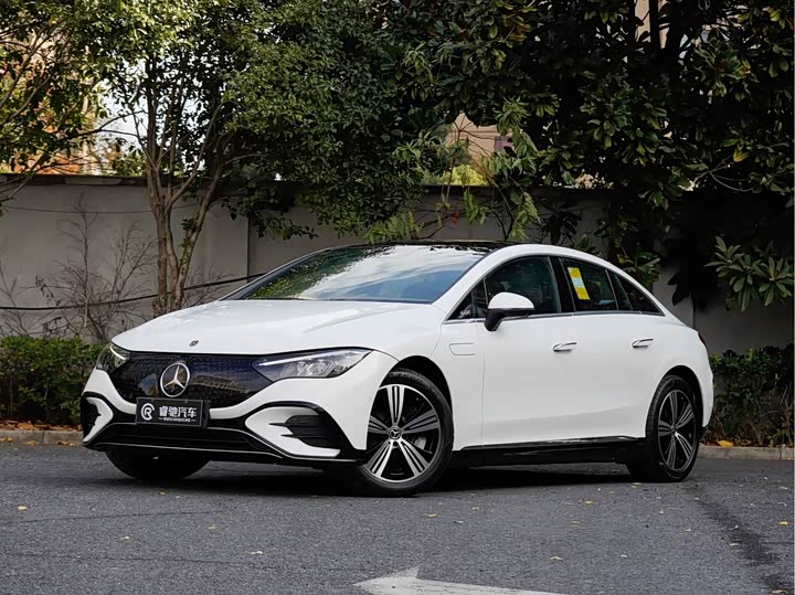 Mercedes-Benz EQE 2025 2025款 500 4MATIC 先锋版