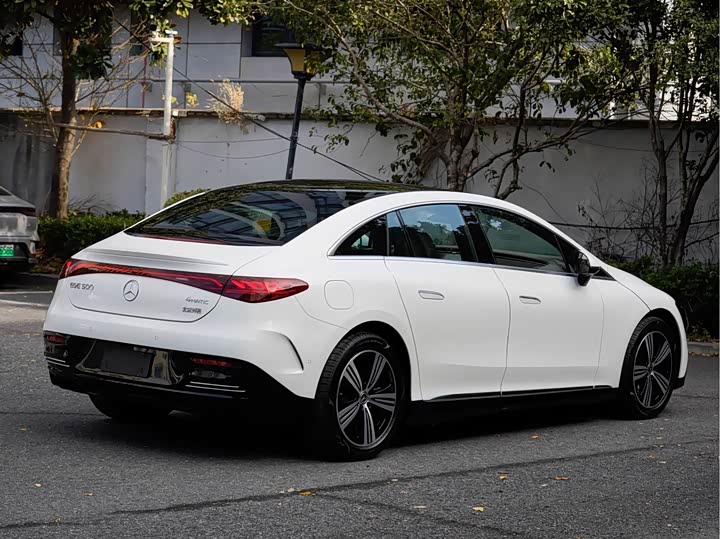 Mercedes-Benz EQE 2025 2025款 500 4MATIC 先锋版