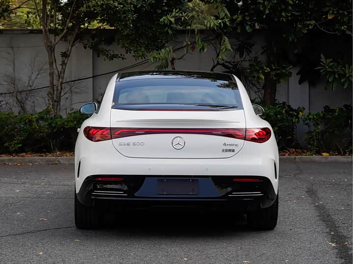 Mercedes-Benz EQE 2025 2025款 500 4MATIC 先锋版
