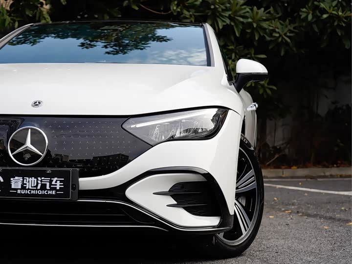 Mercedes-Benz EQE 2025 2025款 500 4MATIC 先锋版