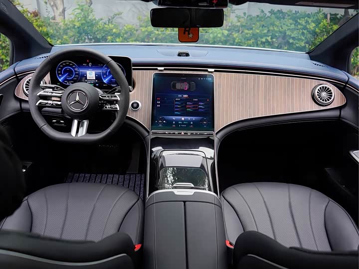 Mercedes-Benz EQE 2025 2025款 500 4MATIC 先锋版