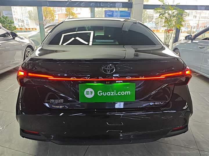 Toyota Avalon 2024 2024款 双擎 2.0L 臻选版