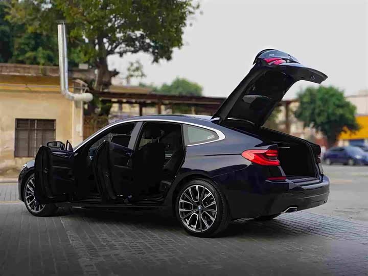 BMW 6 Series GT 2022 2022款 630i M运动大旅行家版