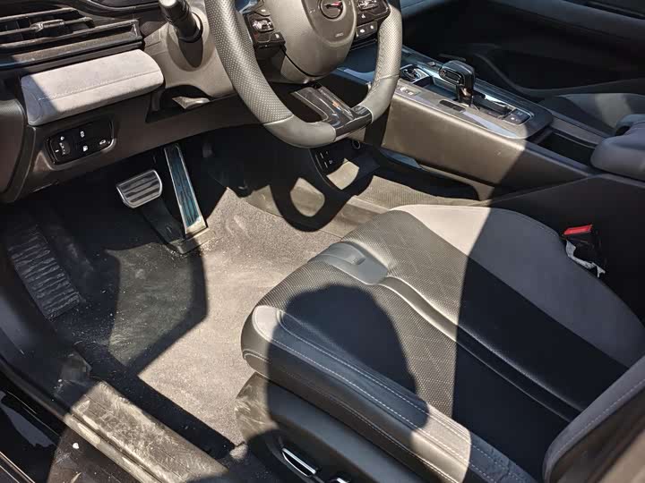 GAC Trumpchi Empow R 2024 2024款 400T 自动 影豹R PRO版