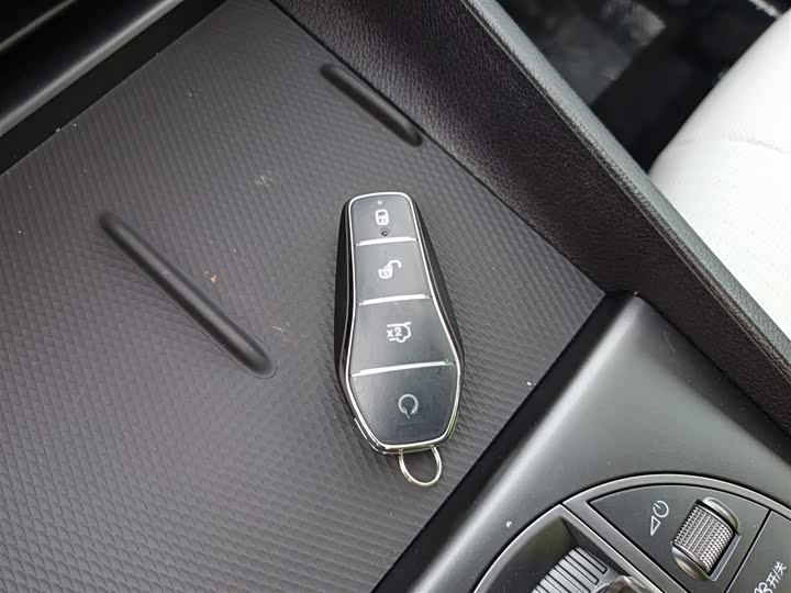 BYD Seal 05 DM-i Hybrid 2025 2025款 DM-i 智驾版 55KM豪华型