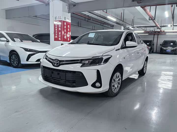 Toyota Vios 2022 2022款 1.5L 20周年纪念版