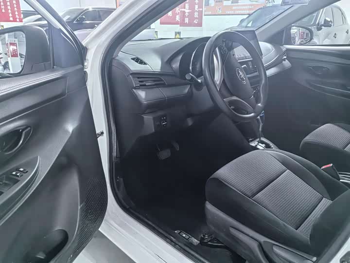 Toyota Vios 2022 2022款 1.5L 20周年纪念版