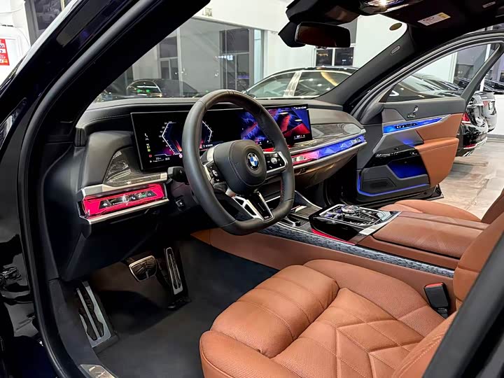 BMW 7 Series 2023 2023款 740Li 尊享型 M运动套装