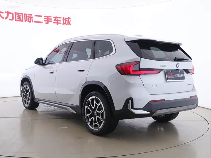 BMW X1 2024 2024款 sDrive25Li X设计套装