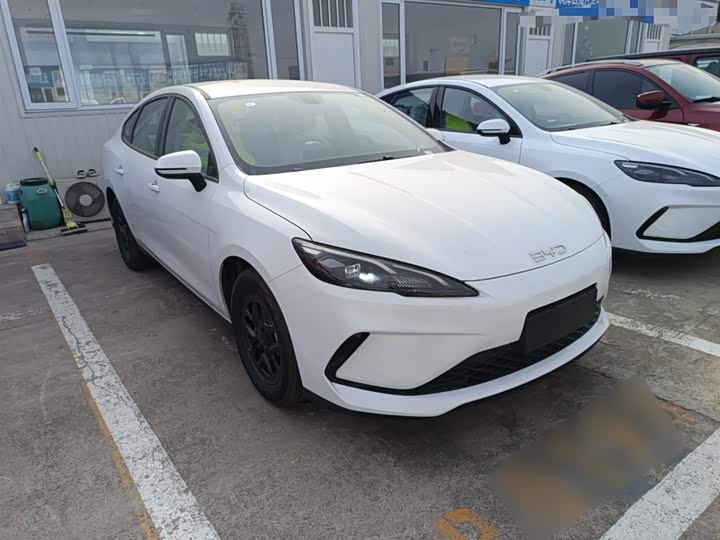 BYD Seal 05 DM-i Hybrid 2025 2025款 DM-i 智驾版 55KM豪华型