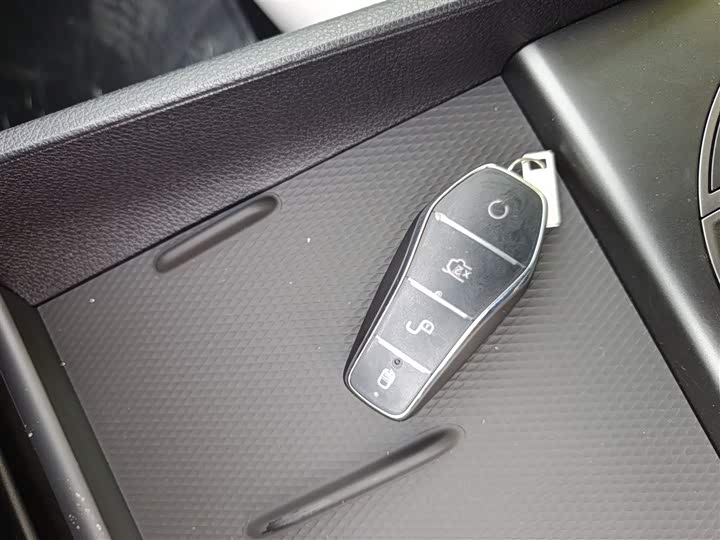 BYD Seal 05 DM-i Hybrid 2025 2025款 DM-i 智驾版 55KM豪华型