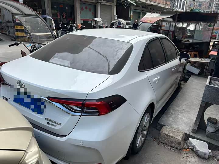 Toyota Corolla 2024 2024款 1.8L 智能电混双擎 精英版