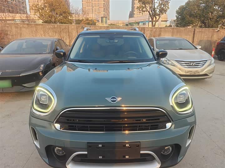 Mini Countryman 2023 2023款 改款 1.5T COOPER ALL4 鉴赏家