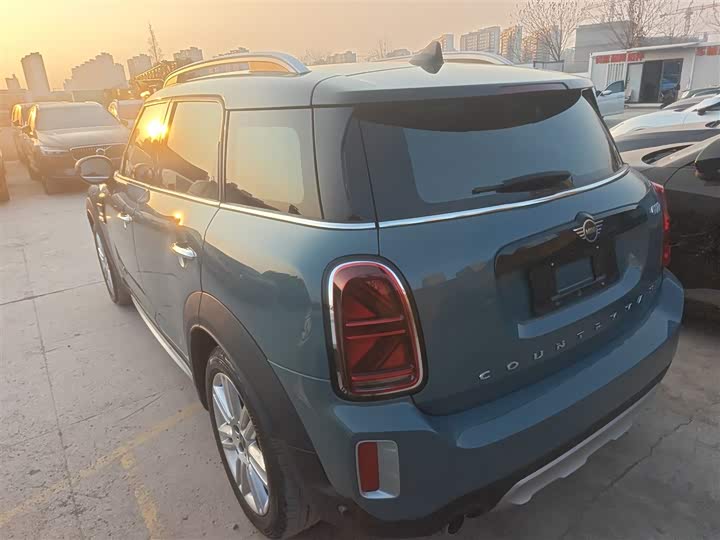 Mini Countryman 2023 2023款 改款 1.5T COOPER ALL4 鉴赏家