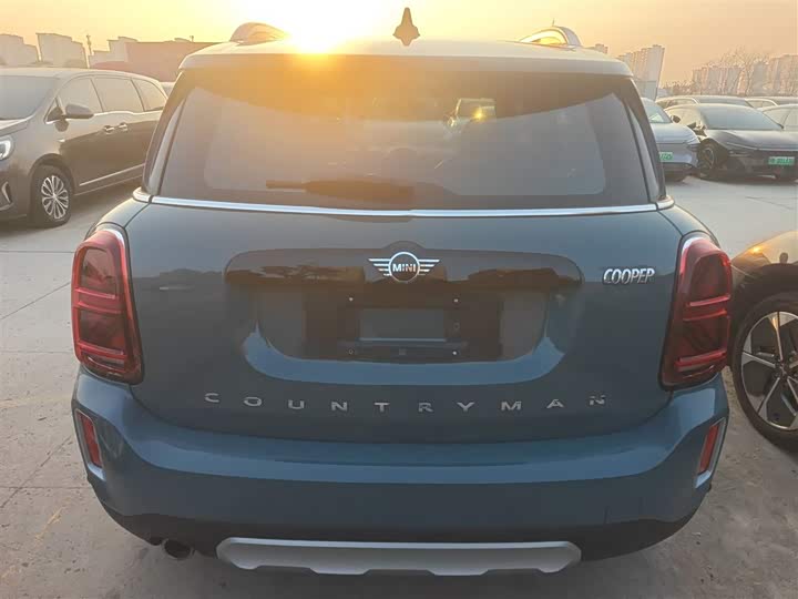 Mini Countryman 2023 2023款 改款 1.5T COOPER ALL4 鉴赏家