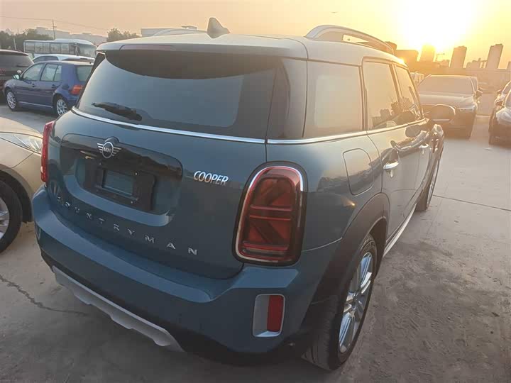 Mini Countryman 2023 2023款 改款 1.5T COOPER ALL4 鉴赏家