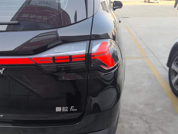 Geely Okavango L 2024 2024款 2.0T DCT尊贵型