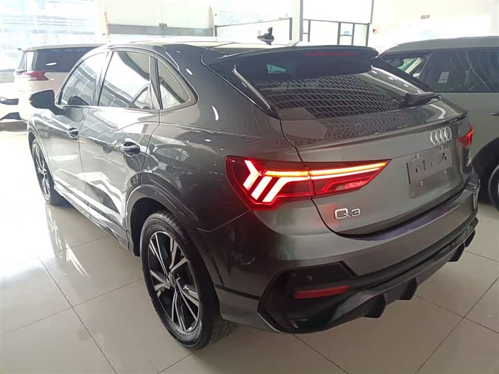 Audi Q3 Sportback 2022 2022款 40 TFSI 时尚型