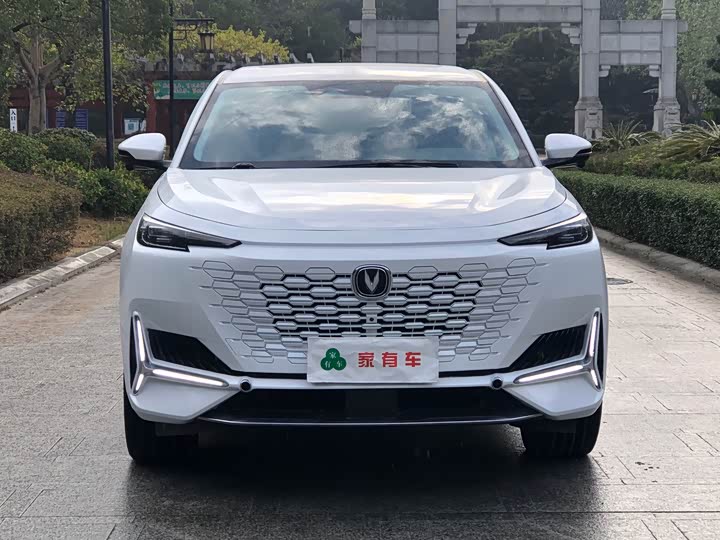 Changan UNI-K 2021 2021款 2.0T 全轮驱动尊贵型