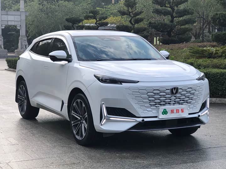 Changan UNI-K 2021 2021款 2.0T 全轮驱动尊贵型