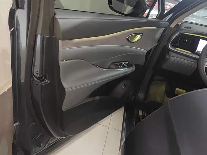 BYD Sea Lion 07 DM-i Hybrid 2025 2025款 150 领航+版