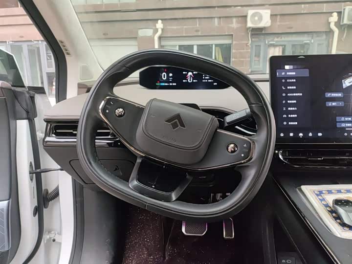 GAC Hyptec HT 2023 2023款 670 后驱特高压版