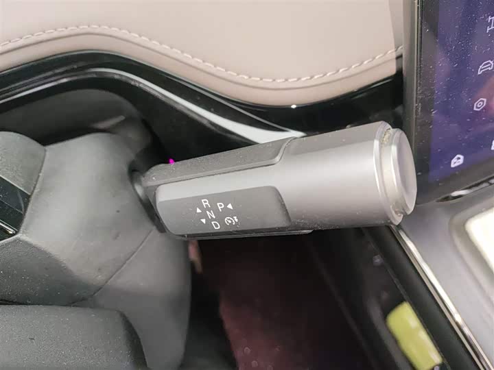 GAC Hyptec HT 2023 2023款 670 后驱特高压版