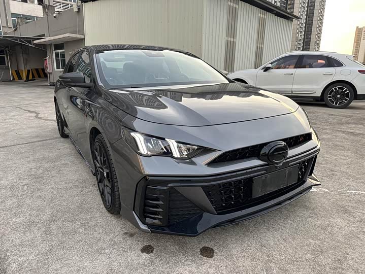 GAC Trumpchi Empow R 2024 2024款 400T 自动 影豹R MAX版