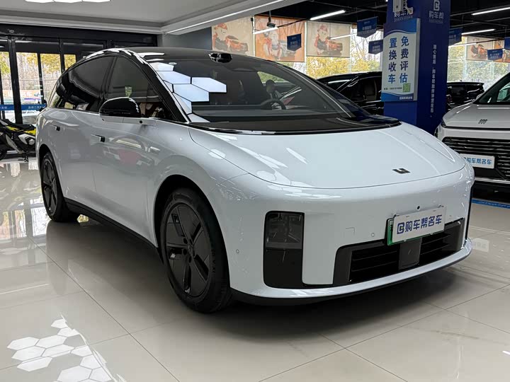 LiXiang i8 2025 2025款 标准版