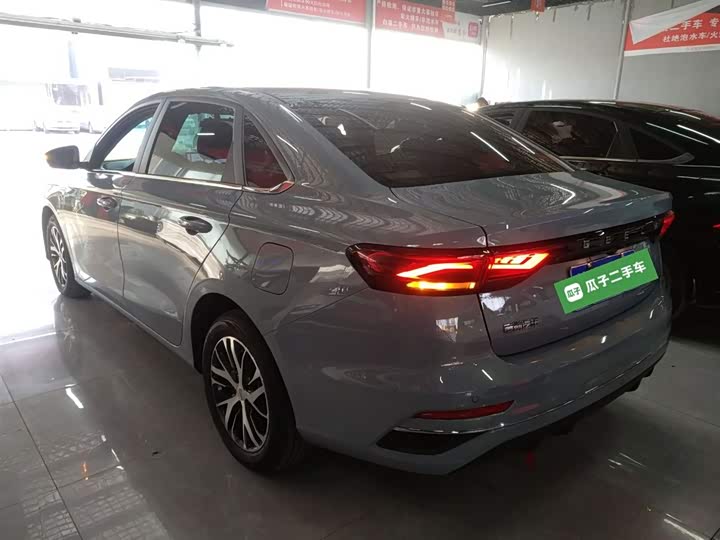 Geely Emgrand 2025 2025款 第4代 1.5L CVT龙腾版