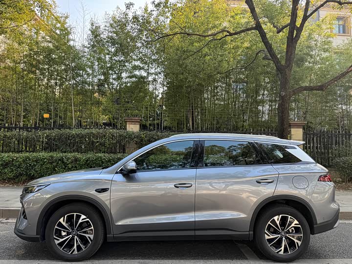 BYD Song Pro Hybrid 2025 2025款 第二代 智驾版 DM-i 115KM超越型