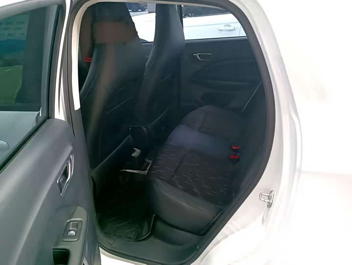 Leapmotor T03 2025 2025款 310舒享版