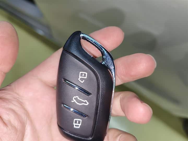 Roewe M7 DMH 2025 2025款 160km悦享版