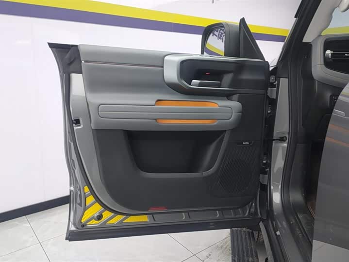 BAIC Beijing BJ40 Hybrid 2025 2025款 进阶版