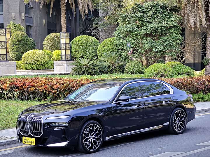 BMW 7 Series 2023 2023款 740Li 领先型 M运动套装