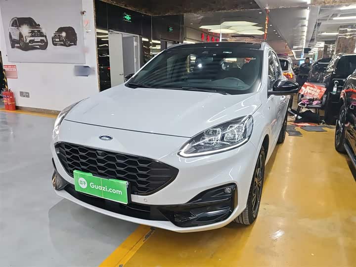 Ford Escape 2024 2024款 EcoBoost 245 四驱纵享款ST-Line Pro