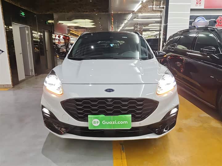 Ford Escape 2024 2024款 EcoBoost 245 四驱纵享款ST-Line Pro