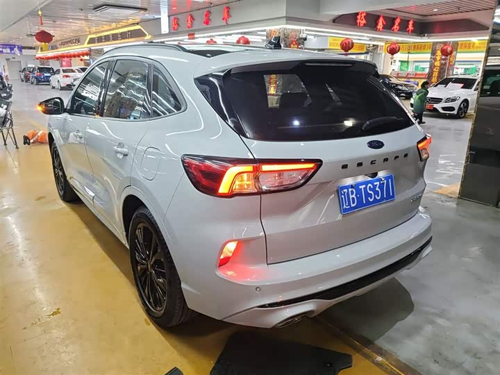 Ford Escape 2024 2024款 EcoBoost 245 四驱纵享款ST-Line Pro