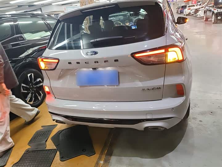 Ford Escape 2024 2024款 EcoBoost 245 四驱纵享款ST-Line Pro