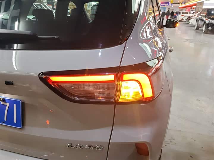 Ford Escape 2024 2024款 EcoBoost 245 四驱纵享款ST-Line Pro