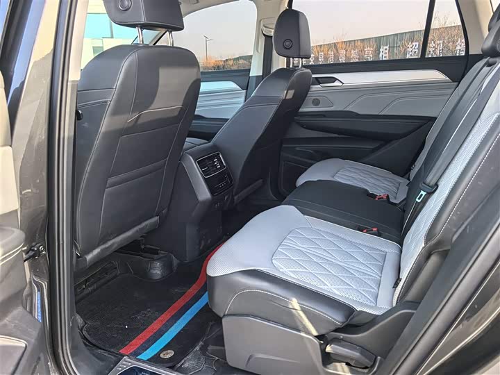 Volkswagen Tavendor 2024 2024款 380TSI 四驱R-Line巡游版