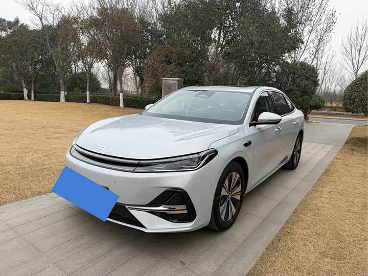 Geely Galaxy A7 2025 2025款 EM-i 150km 探索+版