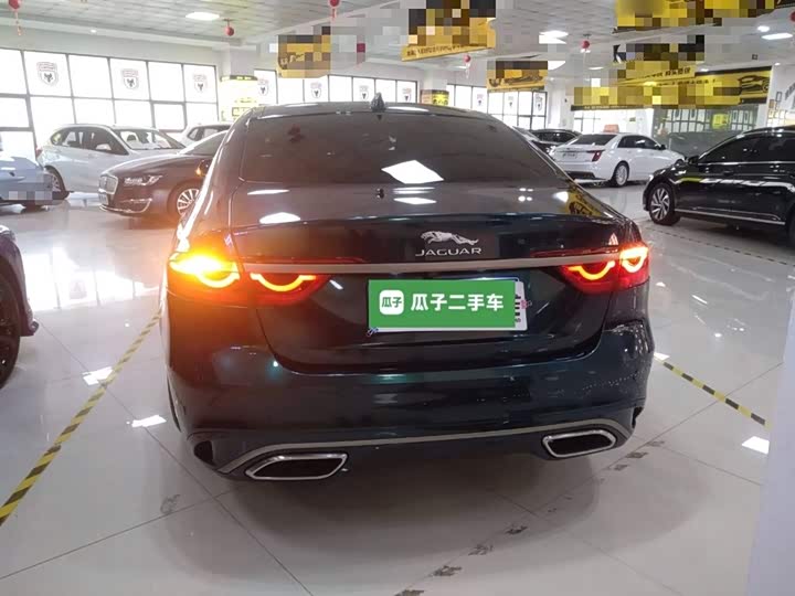 Jaguar XF L 2024 2024款 2.0T P250 两驱尊享豪华版