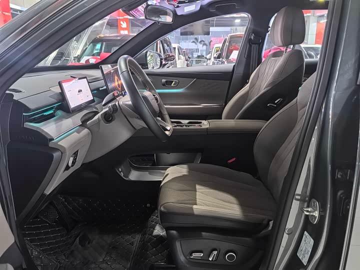 2025 Chery Fulwin T8