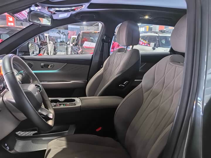 Chery Fulwin T8 2025 2025款 1.5T 130km 尊享版 5座