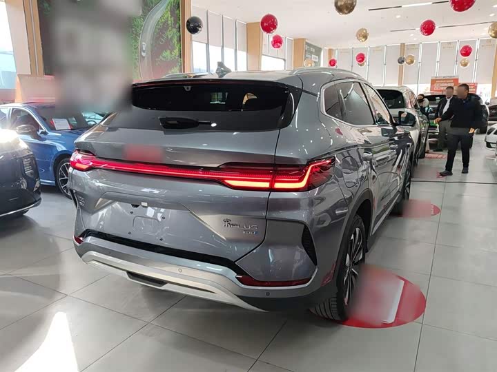 BYD Song Plus Hybrid/EV 2025 2025款 DM-i 智驾版 112KM 尊荣型