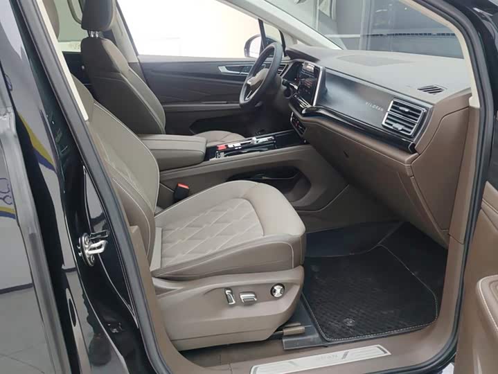 Volkswagen Viloran 2024 2024款 380TSI 尊贵版