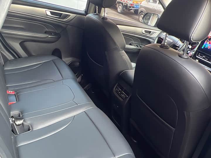 Haval M6 2023 2023款 PLUS 1.5T DCT豪华智联型