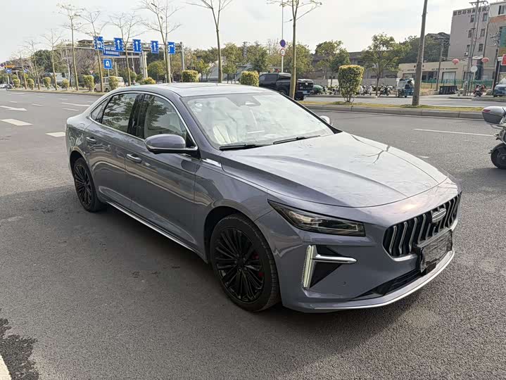 Geely Preface L 2024 2024款 油混 1.5TD 天宫版